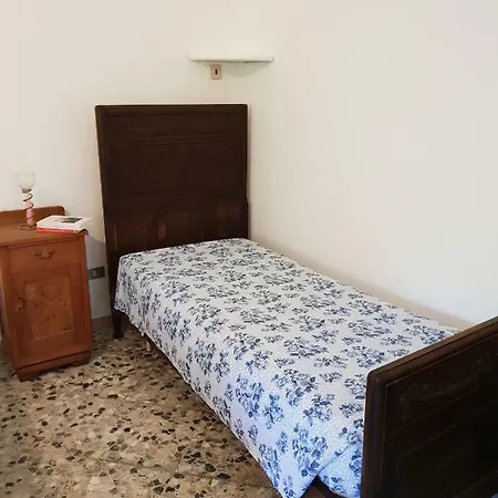 Tra I Due Mari Semesterbostad Oria (Brindisi)